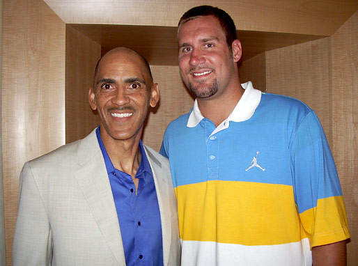 Tony Dungy and Ben Rothlisberger in the hotel lobby surrounding the ESPY festivities