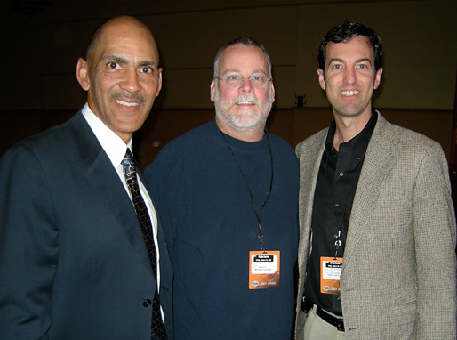 Tony and co-author Nathan Whitaker with best selling fiction writer Michael Connelly - © All rights reserved. Photo by Jessica Atteberry Quinn