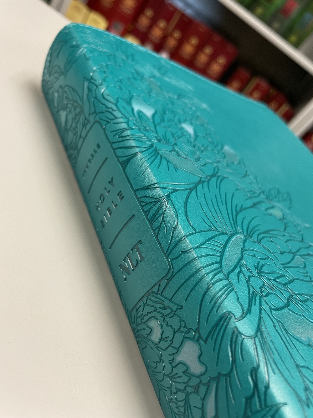 super-giant-print-teal-smaller-tyndale-bibles